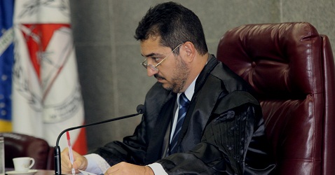 O relator do processo e presidente da Primeira Câmara, conselheiro Cláudio Couto Terrão (Foto: Karina Camargos Coutinho)